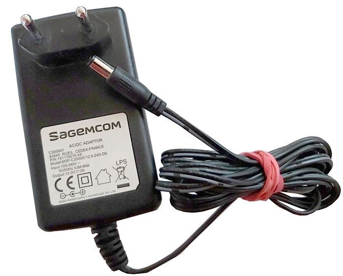 Napáječ, síťový adaptér Sagemcom 12V/2A, koncovka 5,5x2,5x9mm