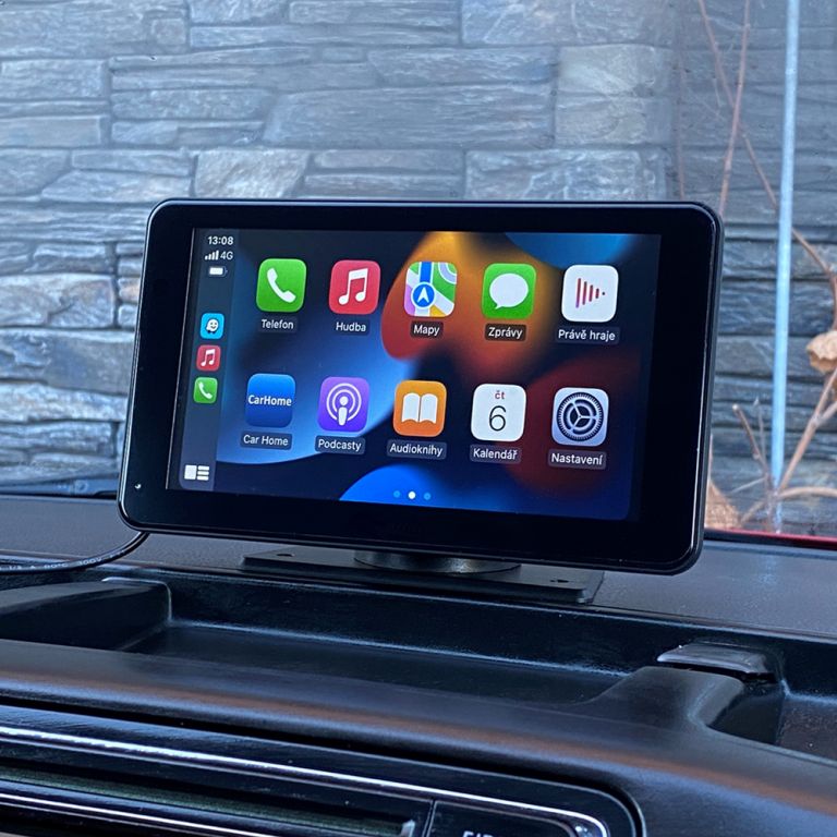 Monitor 7" s Apple CarPlay, Android auto, Mirror link, Bluetooth, USB/micro SD, kamerový vstup